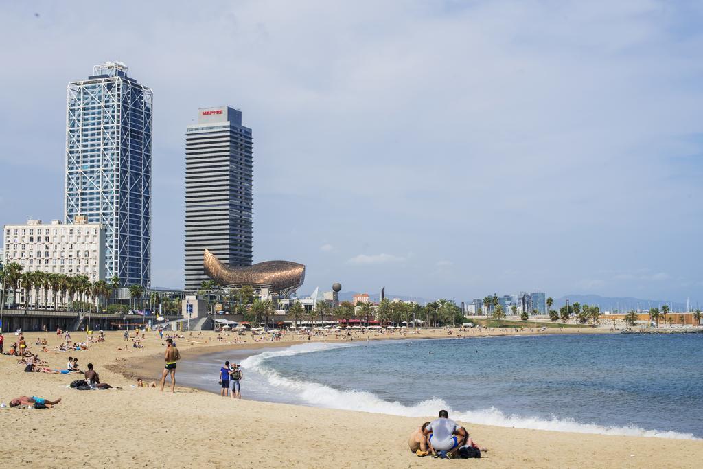 Sea Hostel Barcelona Buitenkant foto